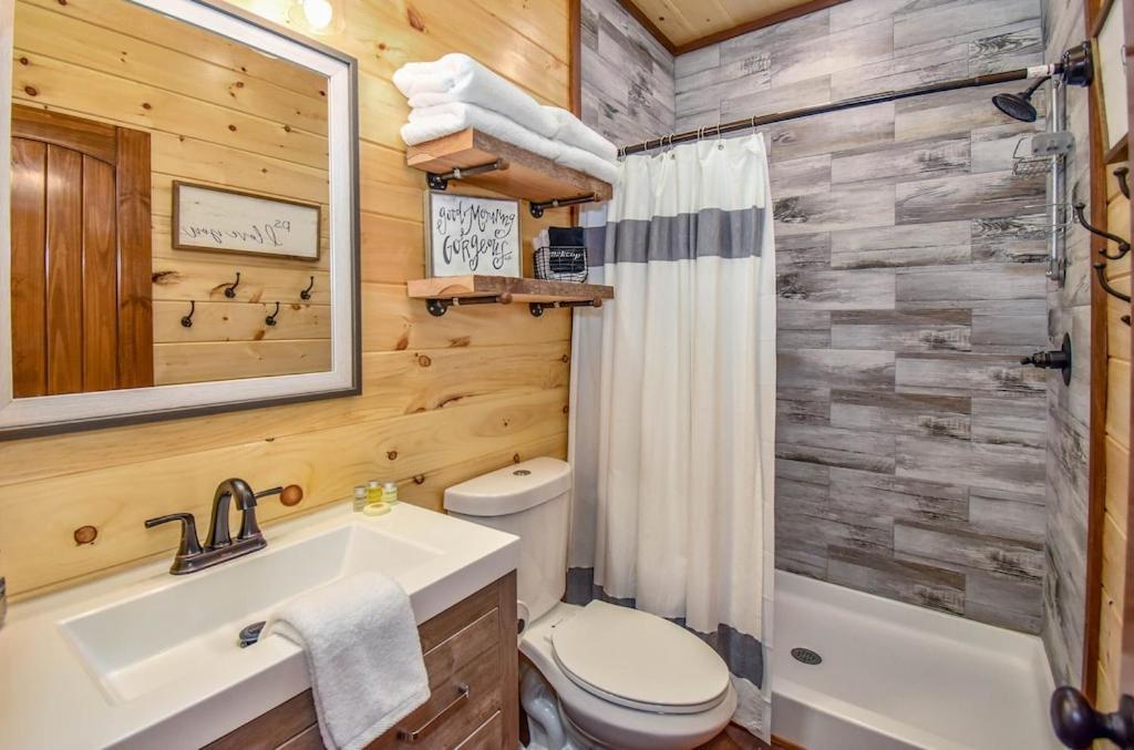 Nordic Mountain Modern Lodge - Family Friendly Luxury Cabin In Walden'S Ridge Sevierville Extérieur photo