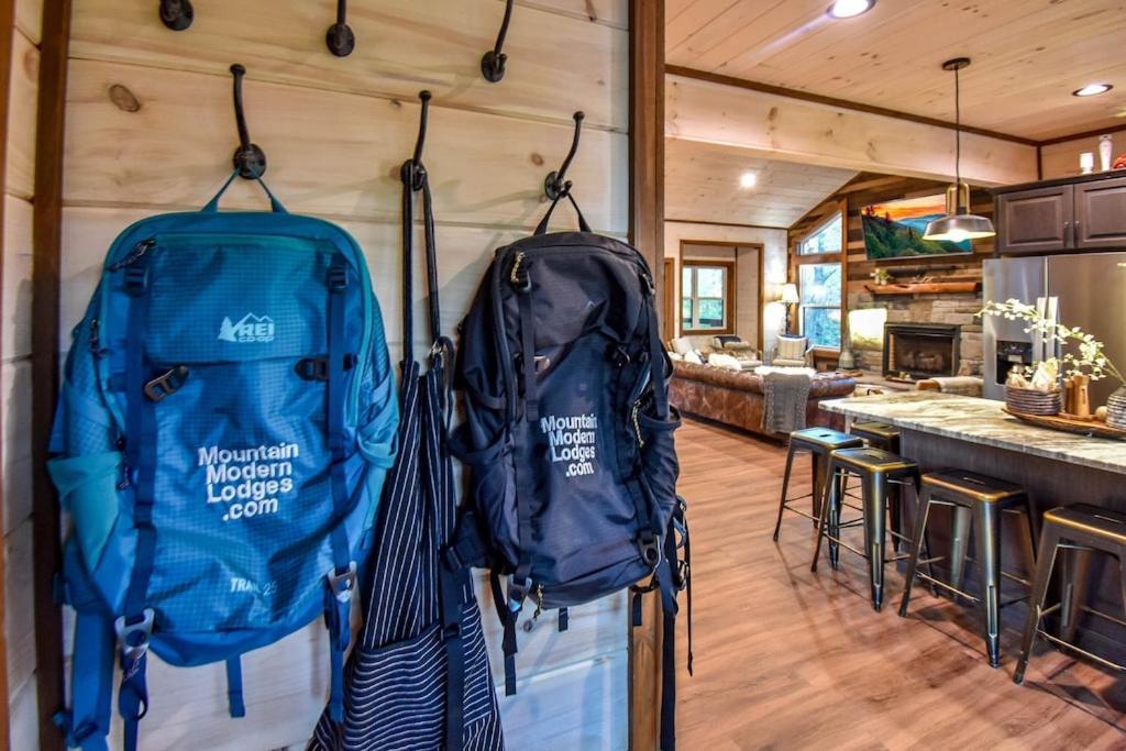 Nordic Mountain Modern Lodge - Family Friendly Luxury Cabin In Walden'S Ridge Sevierville Extérieur photo